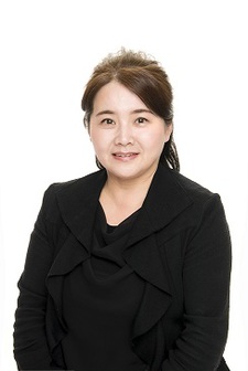 仁部　恵美子